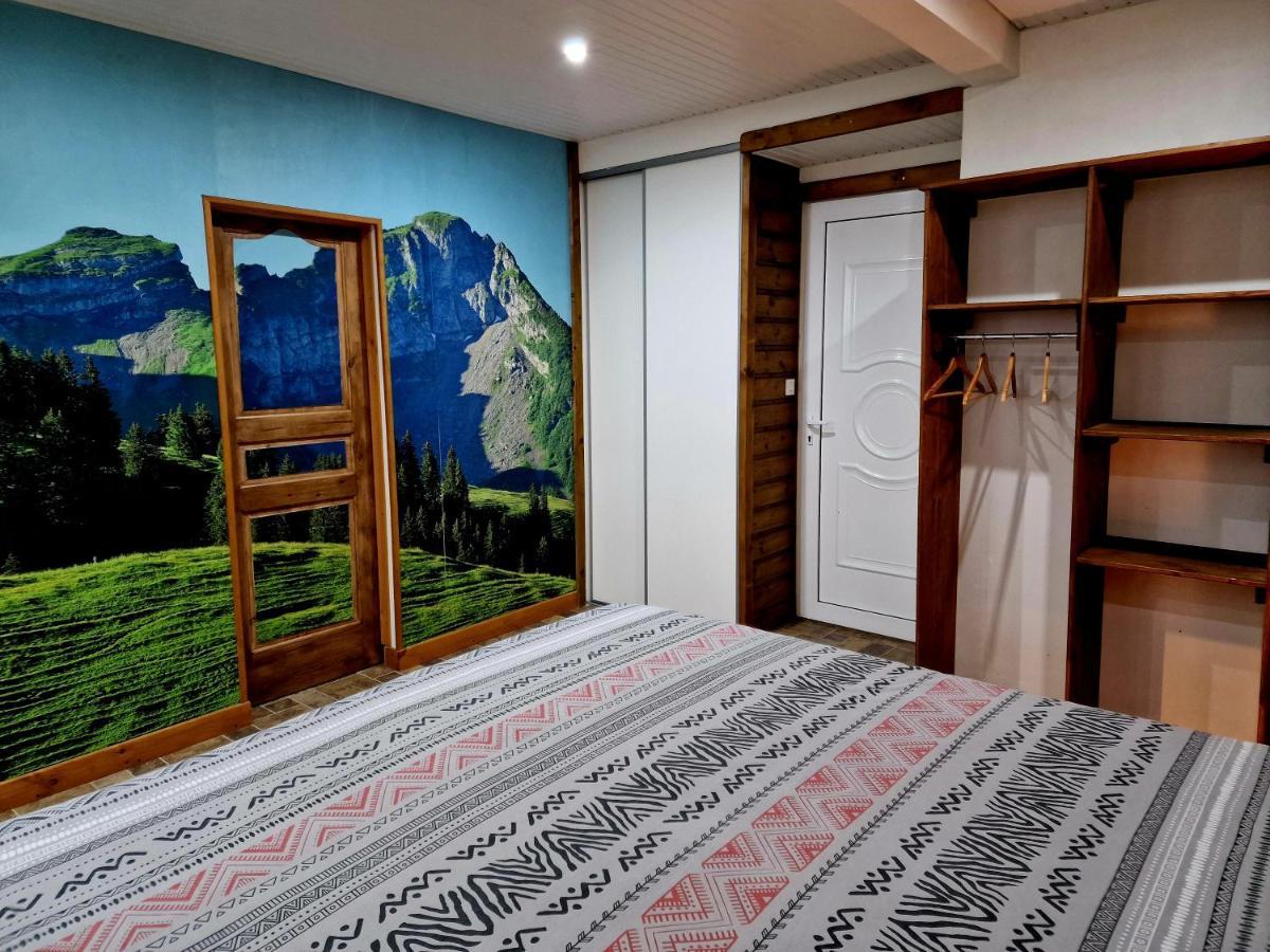 Hillview Studio Daire La Trinité Dış mekan fotoğraf